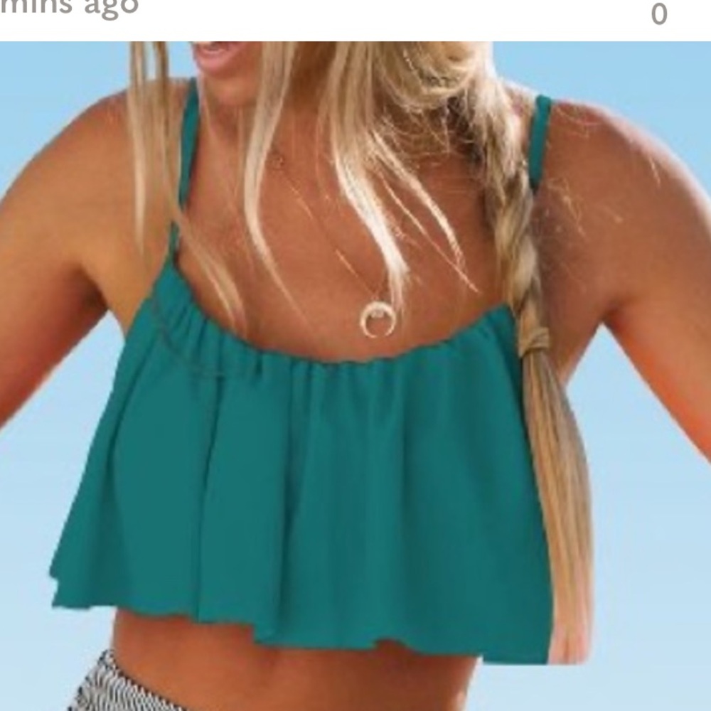NWT Cupshe flounce bikini Women’s eucalyptus color flounce top/ size 2X